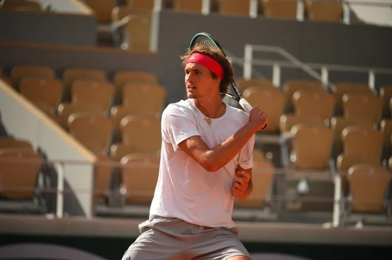 Alexander_Zverev_foto_oficial_@rolandgarros