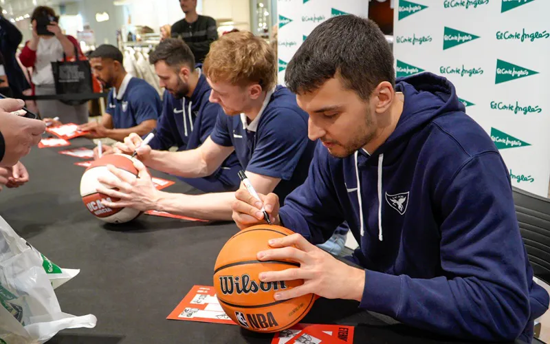 ucam_corte_ingles_firmas_2