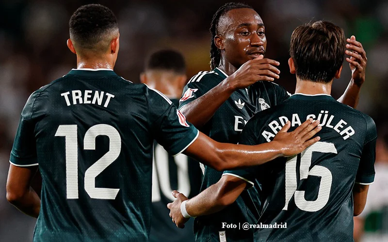 real_madrid_elche_@realmadrid_2627_LL