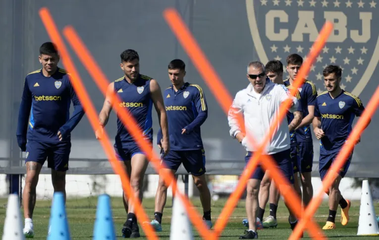 entrenamiento_de_bj_foto_oficial_@BocaJrsOficial