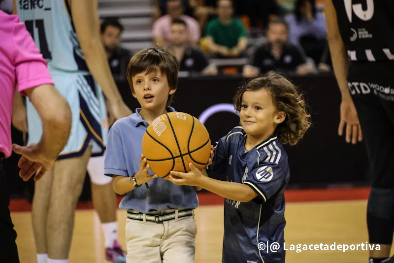 UCAM MURCIA VS MORABANC ANDORRA (39)