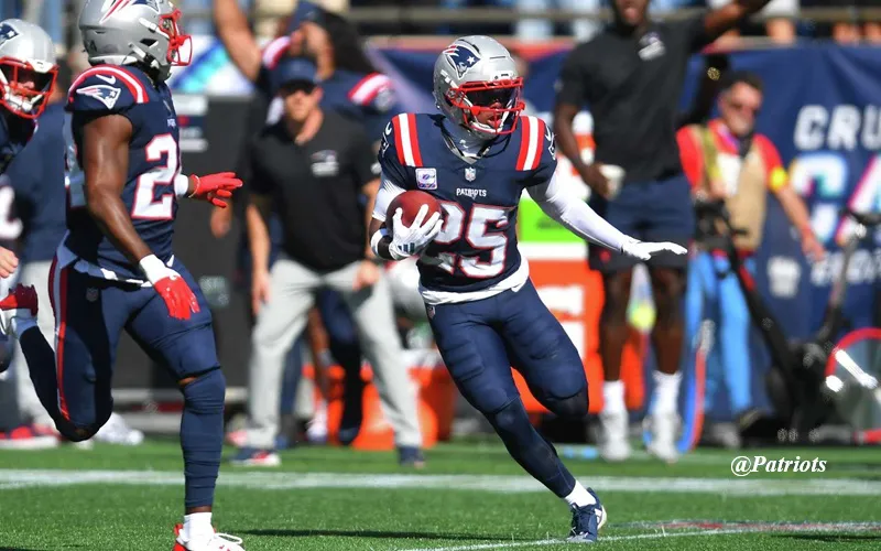 NFL_MARCUS JONES_#25_NEW ENGLAND PATRIOTS