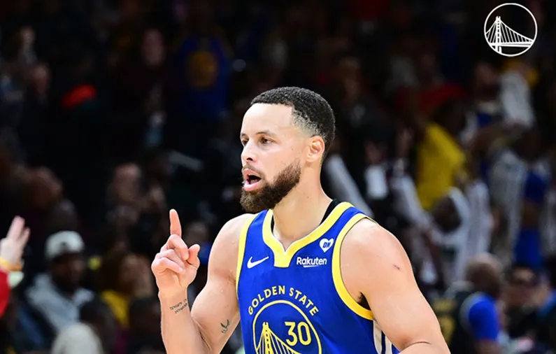 Stephen_Curry_foto_oficial_@warriors_nba_portada