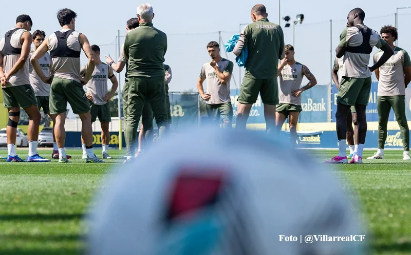 villarreal_entrenamiento_@VillarrealCF_26