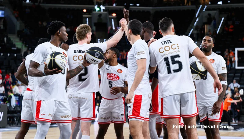 RS885940_Firmar acb Photo - David Grau (1) (1)