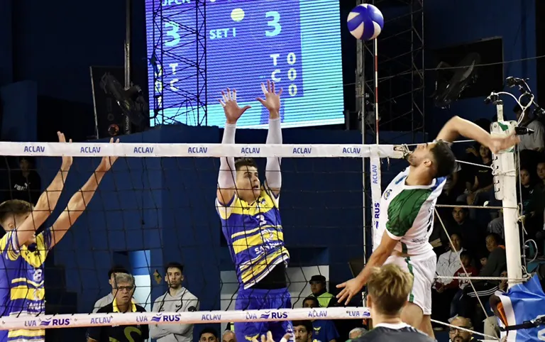 upcn_policial_formosa_foto_oficial_@VoleyACLAV