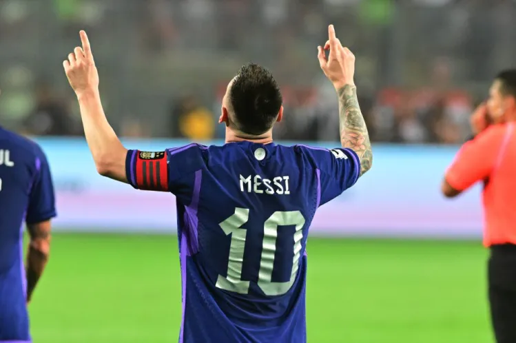 _lionel_messi_festeja_el_segundo_gol_foto_Granata Sebastián