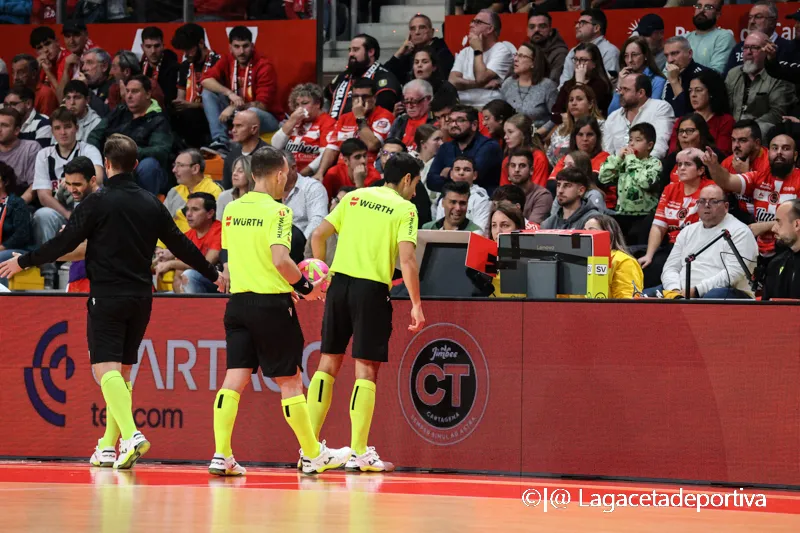 jimbee VS elpozo-14