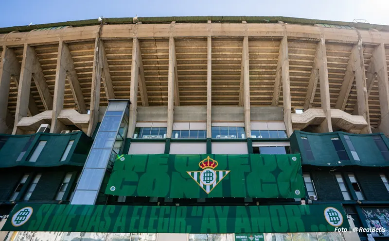 Benito_Villamarín_betis_foto_oficial_@RealBetis