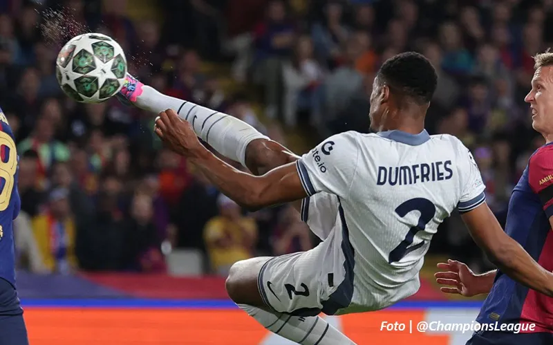 inter_dumfries_foto_oficial_@ChampionsLeague