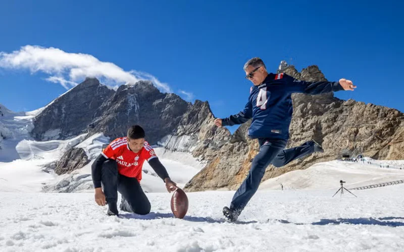 highest-altitude-american-football-field-goal-scored-adam-vinatieri_©David Birri