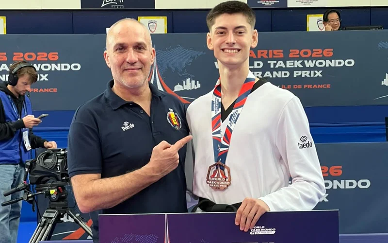 hankuk_Jesus_Fraile Bronce GP_París_jesus_ramal_entrenador