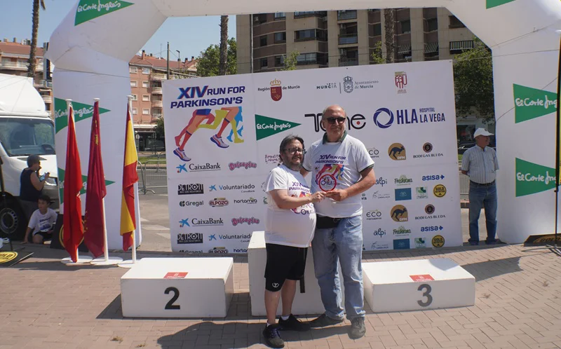 run_por_el_parkinsons_trofeos_2026_10