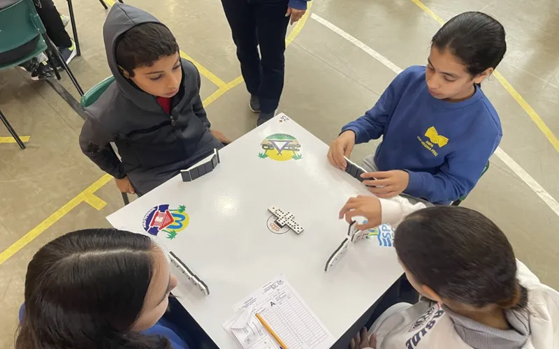 cartagena_domino_escolar