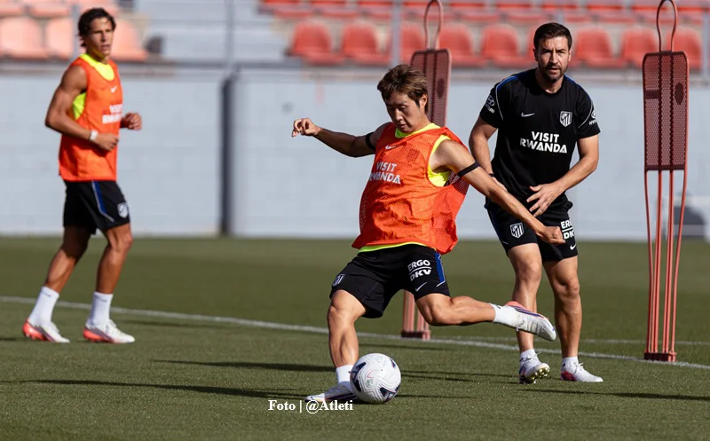 atletico_de_madrid_entrenamiento_@Atleti_2627_2