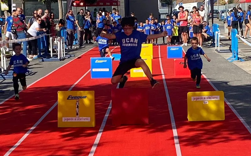 Jornada Atletismo en la Calle Yecla