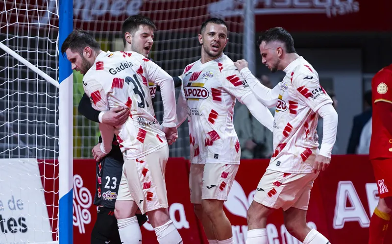 20251202PMN_PR16150JIMBEEvsELPOZO