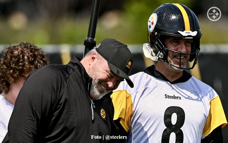 aaron_rodgers_@steelers
