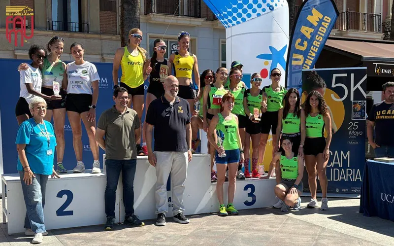 0525 Podio femenino Clubes Cto. Regional 5K