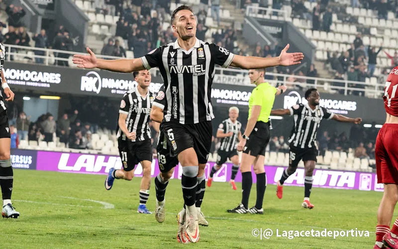 FC CARTAGENA SEVILLA (13)