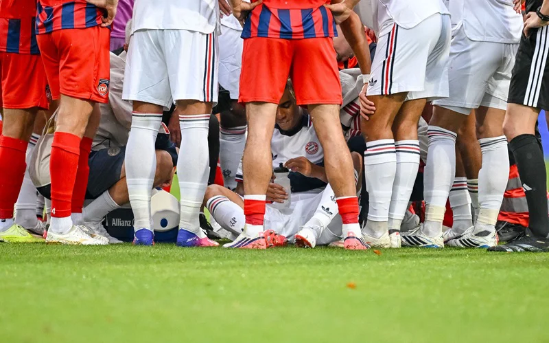 Bayern_Munich_desmayo_90438256_26