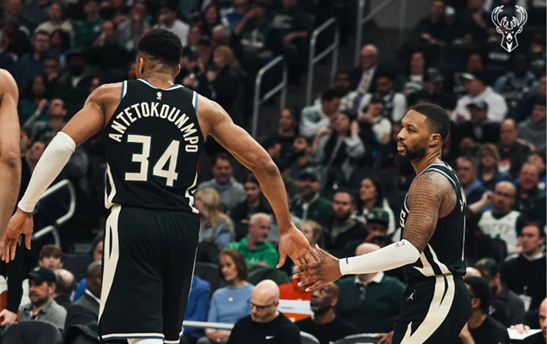 milwaukee_celtics_foto_oficial__@Bucks