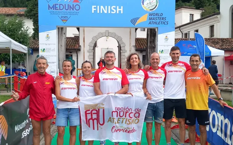 0902 Atletas FAMU Cto. Mundo Máster Trail & Mountain Running Meduno 2025