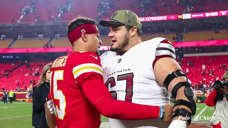 nfl_@Chiefs_Patrick_Mahomes_15_2