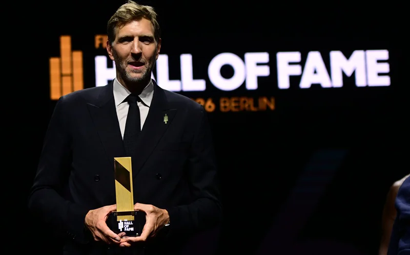 FIBA_Homenaje_a_Nowitzki_89522640