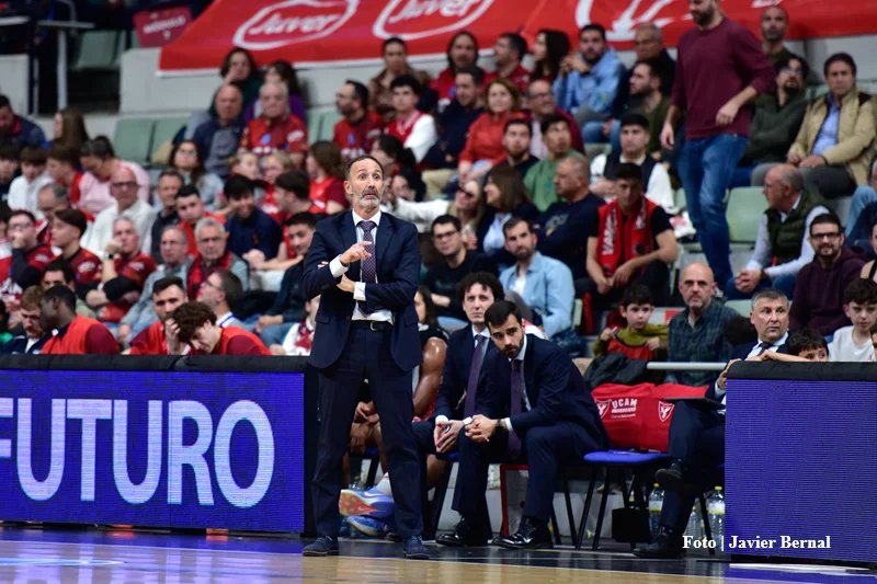 ucam_sito_firmar_imQuality_Javier_Bernal_180326_JBG6707