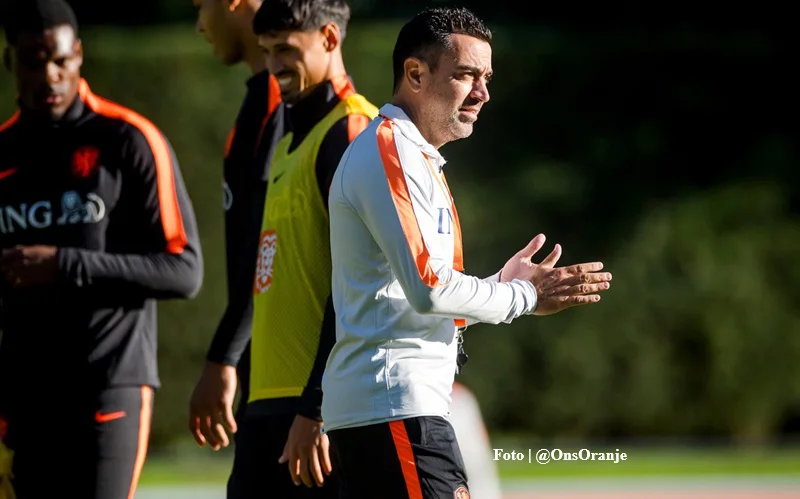 paises_bajos_xavi_hernandez_@OnsOranje