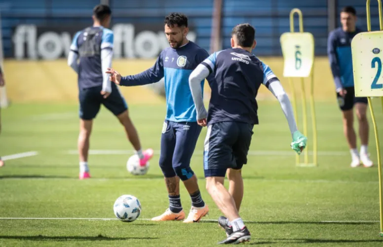 rosario_central_entrenamiento_foto_oficial_@RosarioCentral