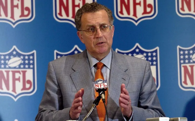 nfl_excomisionado_Paul_Tagliabue