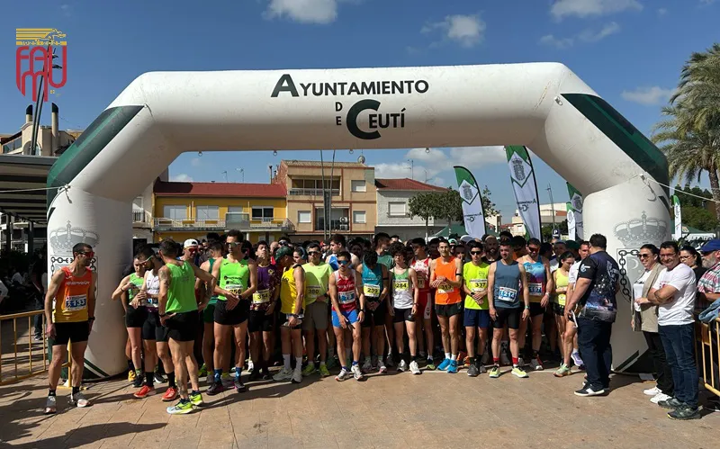 0502 Salida Carrera Pedestre Ceutí 1º de Mayo
