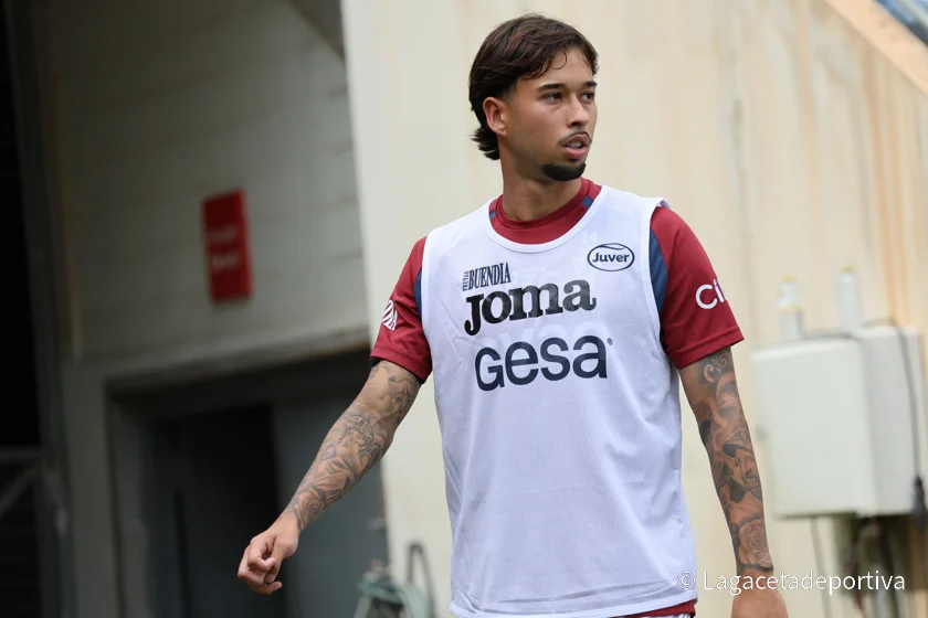 REAL MURCIA VS NASTIC -40
