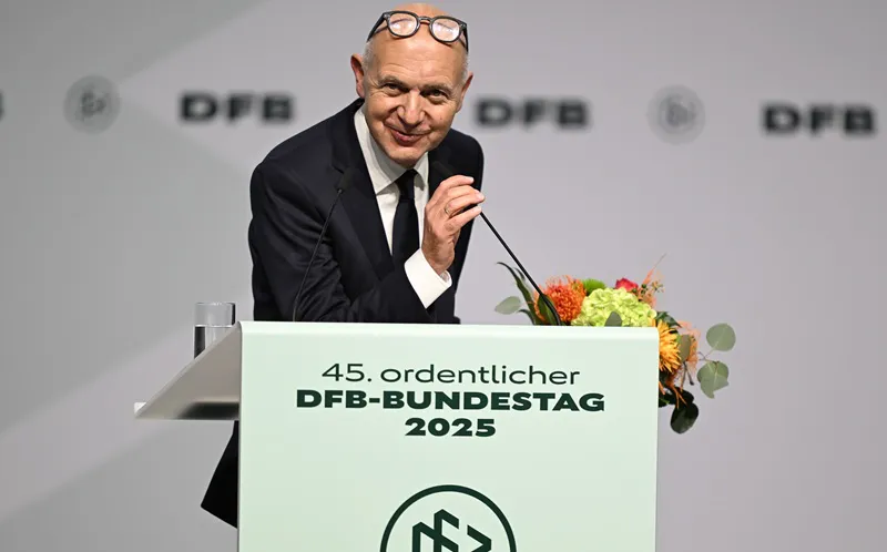 alemania_futbol_Neuendorf_reelegido_87805290