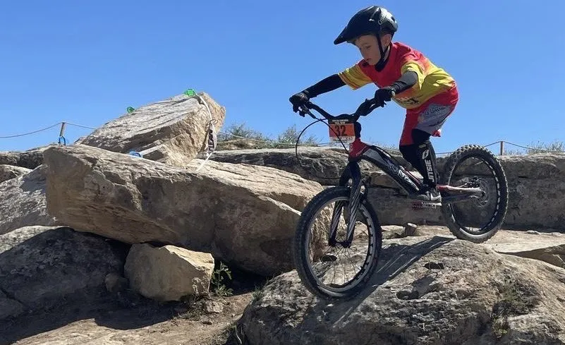 215816fb-a694-40a8-91b0-85f3c02d2a57