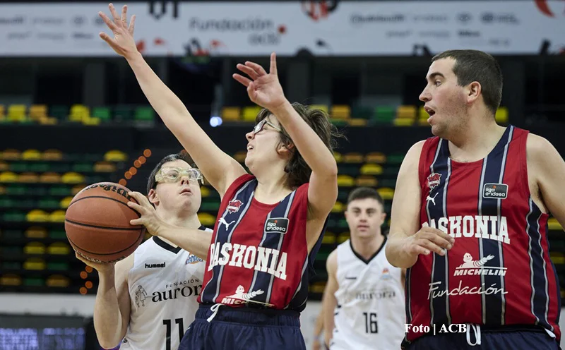 copa_de_campeones26_bilbao_Firmar acb Photo - Borja B Hojas_01