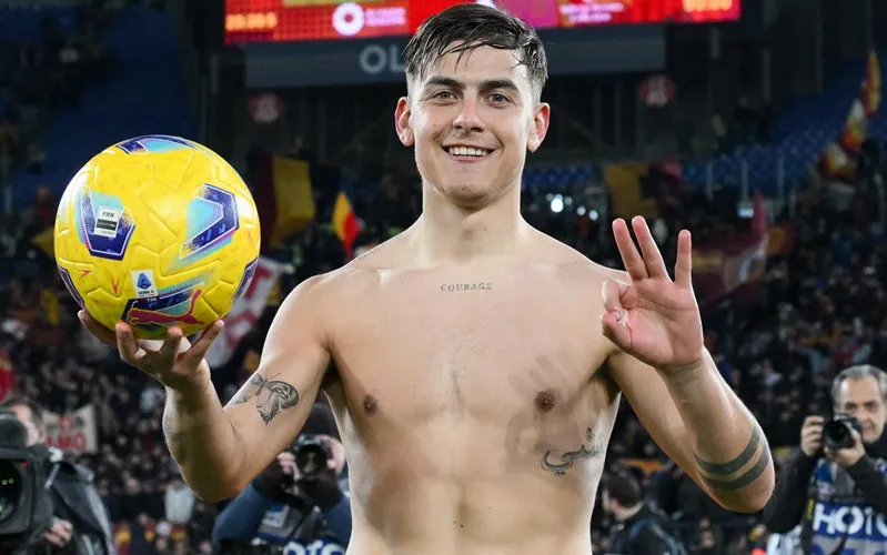 dybala_3goles_la_roma_foto_oficial_@ASRomaEN