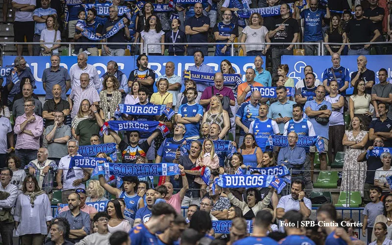 Afición San Pablo Burgos (Firma - SPB-Cintia Cortés)