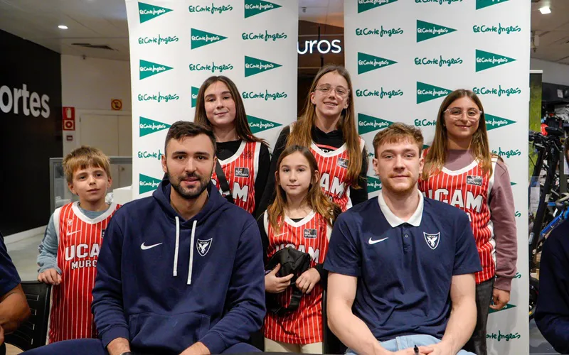 ucam_corte_ingles_firmas_4