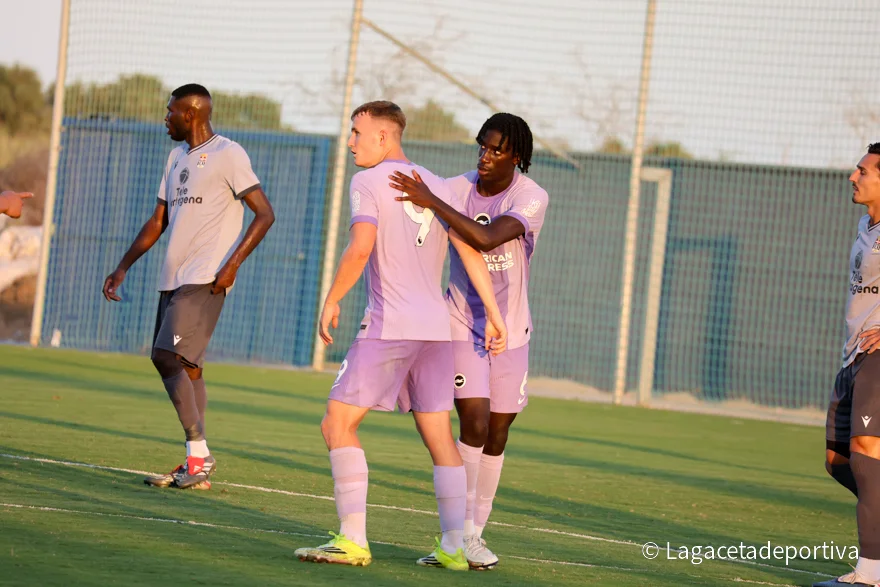 FC CARTAGENA vs BRIGHTON U21-07 (1)