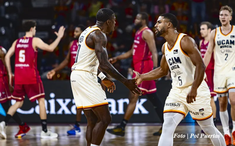 ucam__J08 HIO-UCM Firmar acb Photo_Pol Puertas