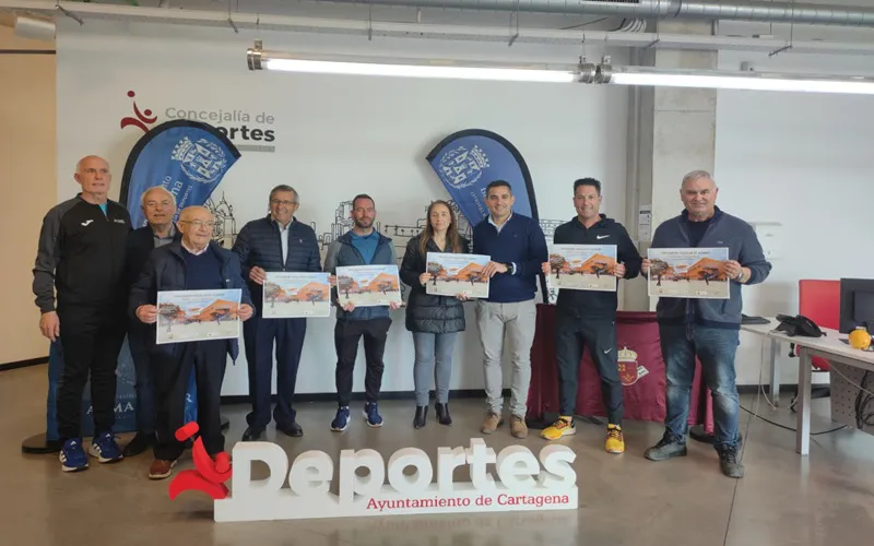 cartagena_Presentación del I Encuentro escolar de Dominó que se celebra en el colegio San Vicente de Paúl