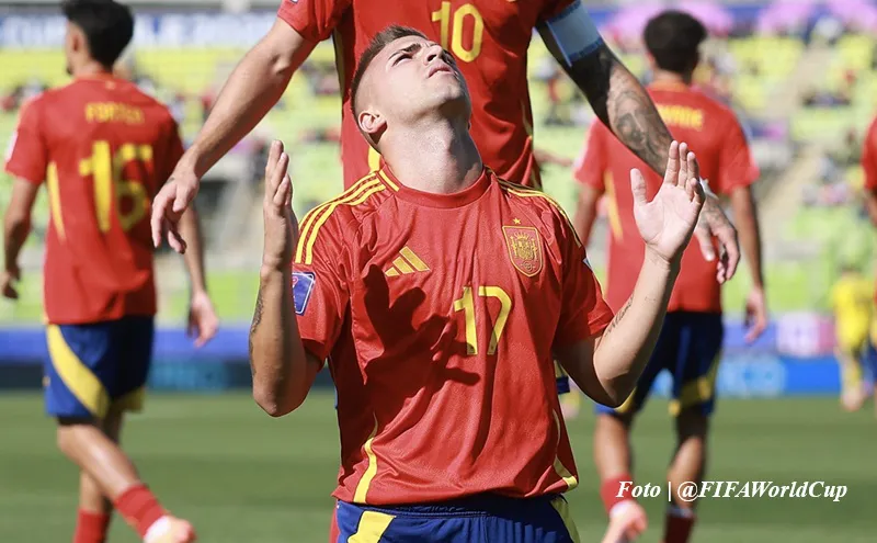 seleccion_sub20_españa_garcia_foto_@FIFAWorldCup