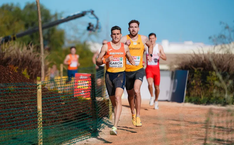 Cross_relevo_mixto_Abs_Mariano_Garcia_001