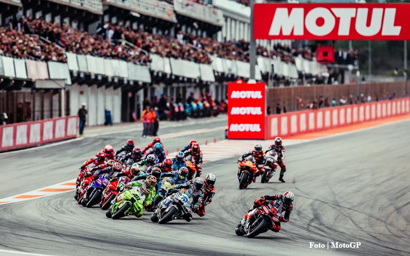 motogp_valencia_2627