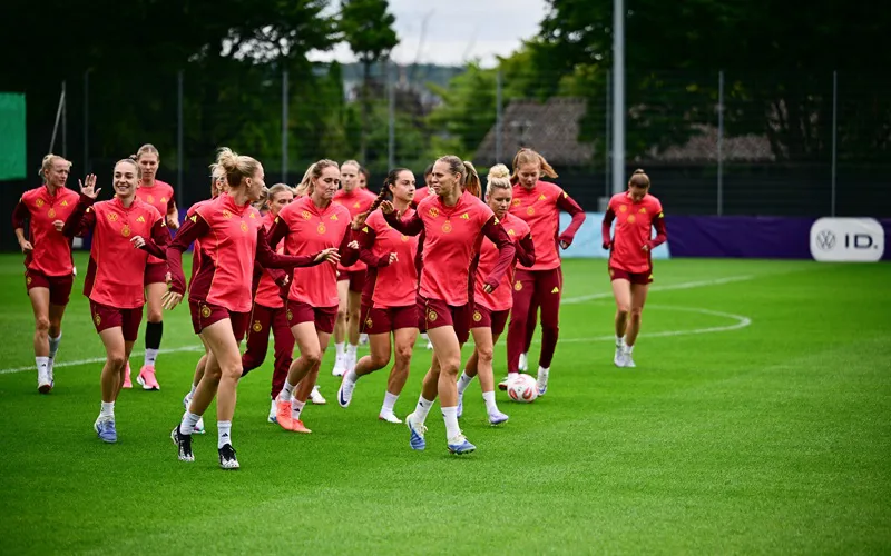 futbol_femenino_Alemanas_sue_an_con_86701376