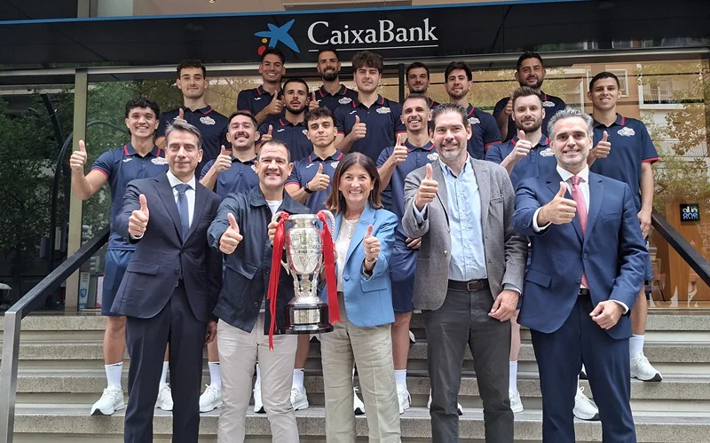 elpozo_caixa_bank_26