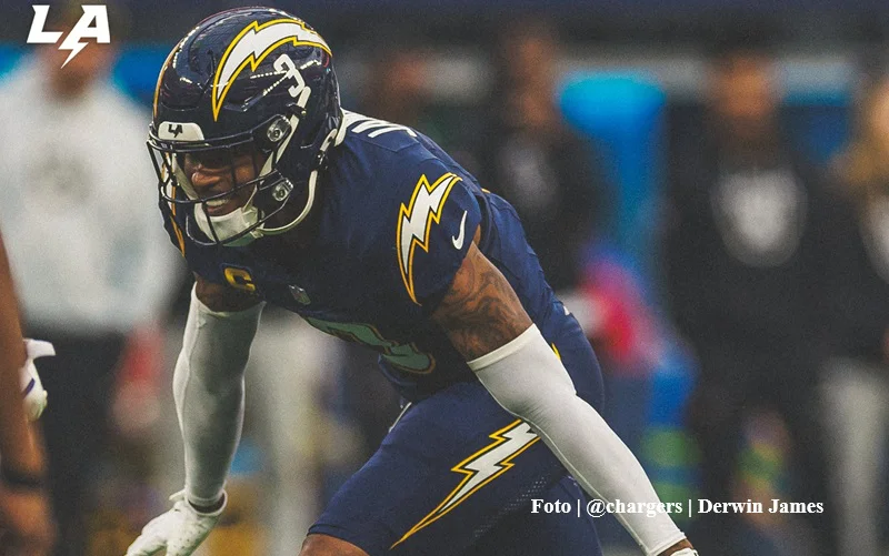 NFL_@chargers_Derwin James